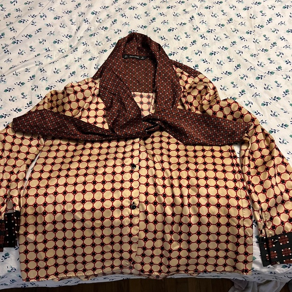 Zara basics  size small  satin/silk - Picture 3 of 5